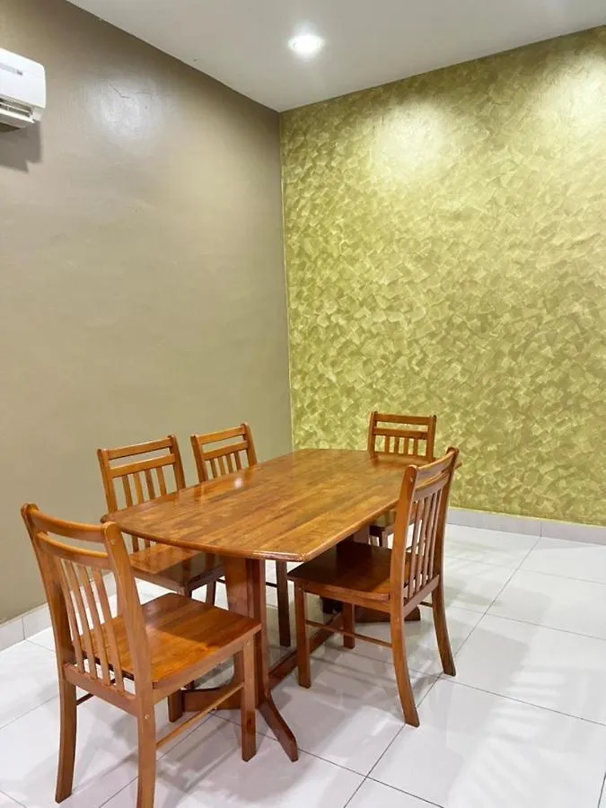 Oyo Homes 90522 Alma Sweet Home Kulim 2*,  Malaysia